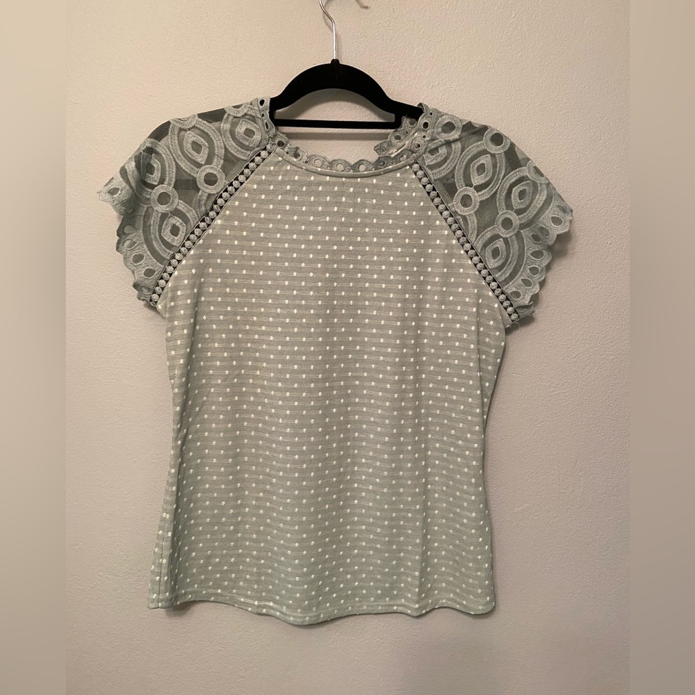 Crochet Flutter Sleeve Blouse